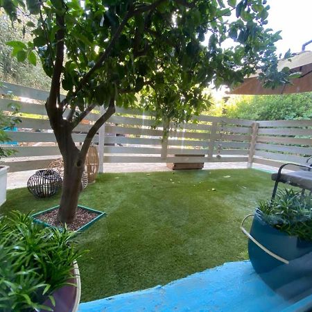 Jasmine Apartments Еретрия Екстериор снимка