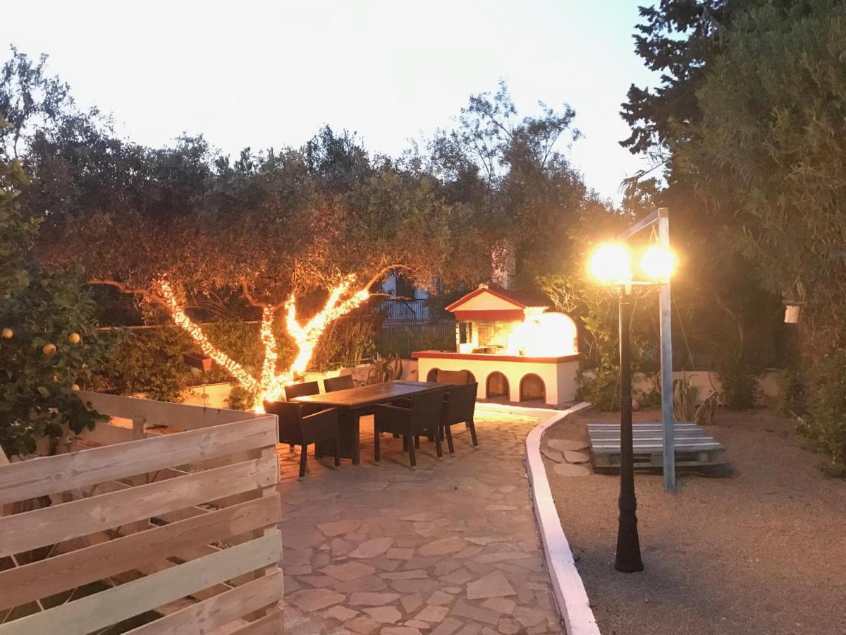 Jasmine Apartments Еретрия Екстериор снимка